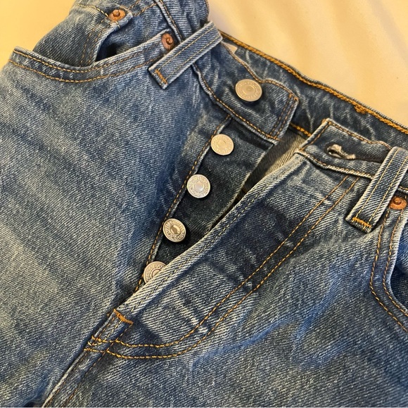 Levi’s premium 501 skinny ankle jeans - Picture 11 of 12